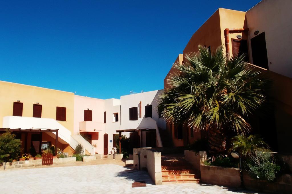 Casa Vacanze Di Anna E Selene Villa Favignana Dış mekan fotoğraf