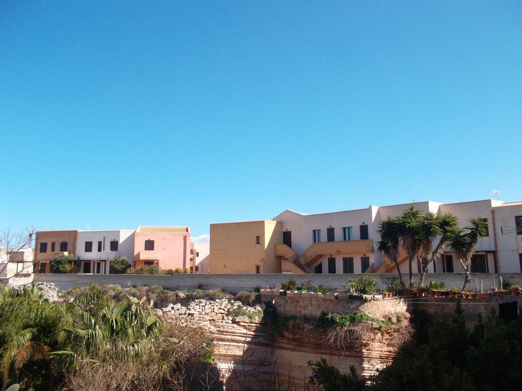 Casa Vacanze Di Anna E Selene Villa Favignana Dış mekan fotoğraf